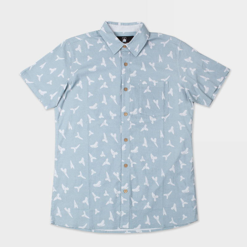 Toothy Resort Button Up
