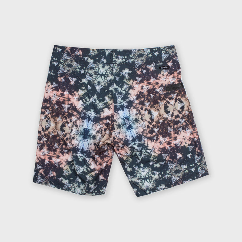 Toothy Tie Dye Tubular Boardshorts 19"